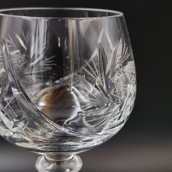 Ajka Copac Crystal Pinwheel Fan Star Thatched Wine Glasses (7) Hungary Sparkles - Picture 6 of 10